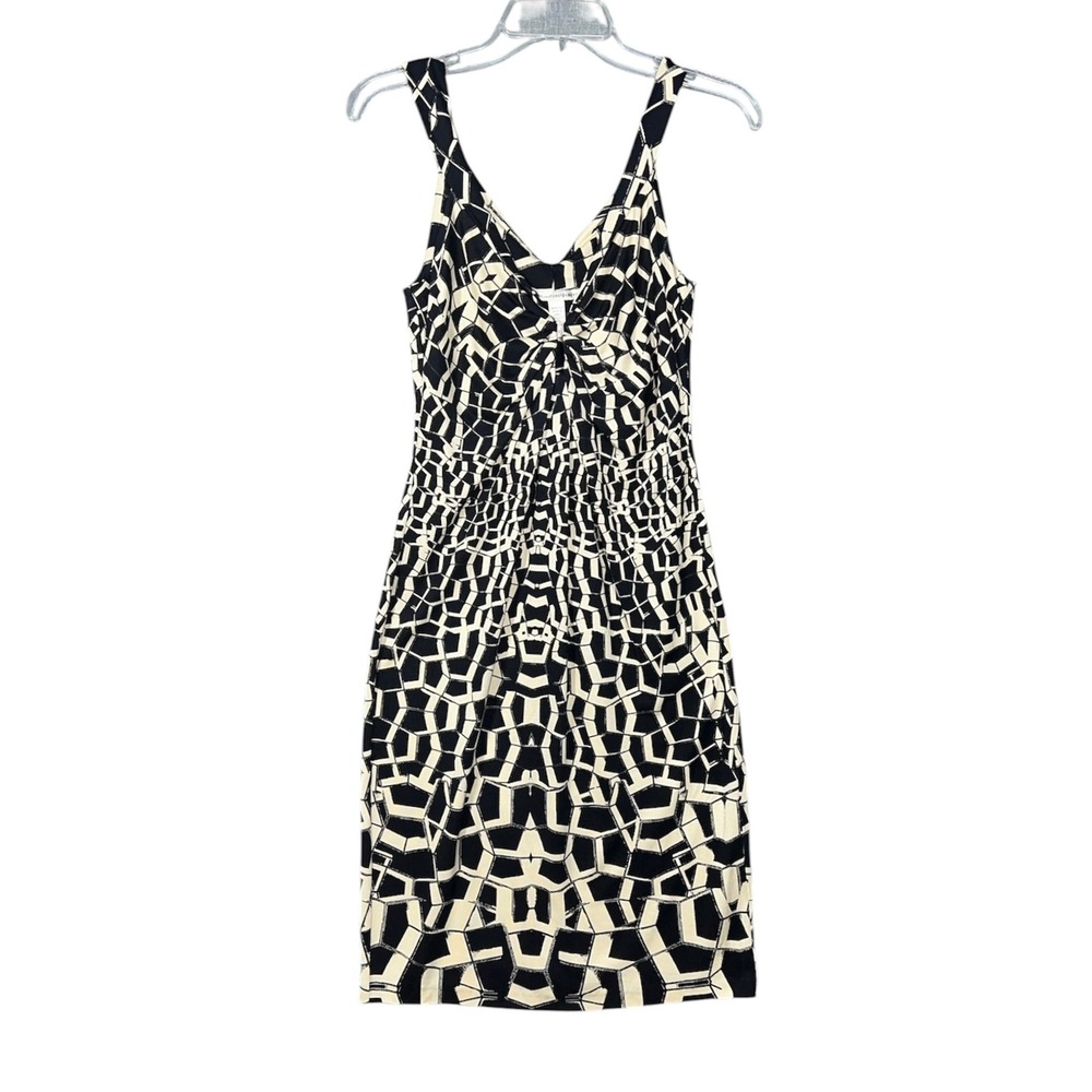Diane von Furstenberg Silk Sheath Dress Womens 10 Black Cream Geometric V-Neck